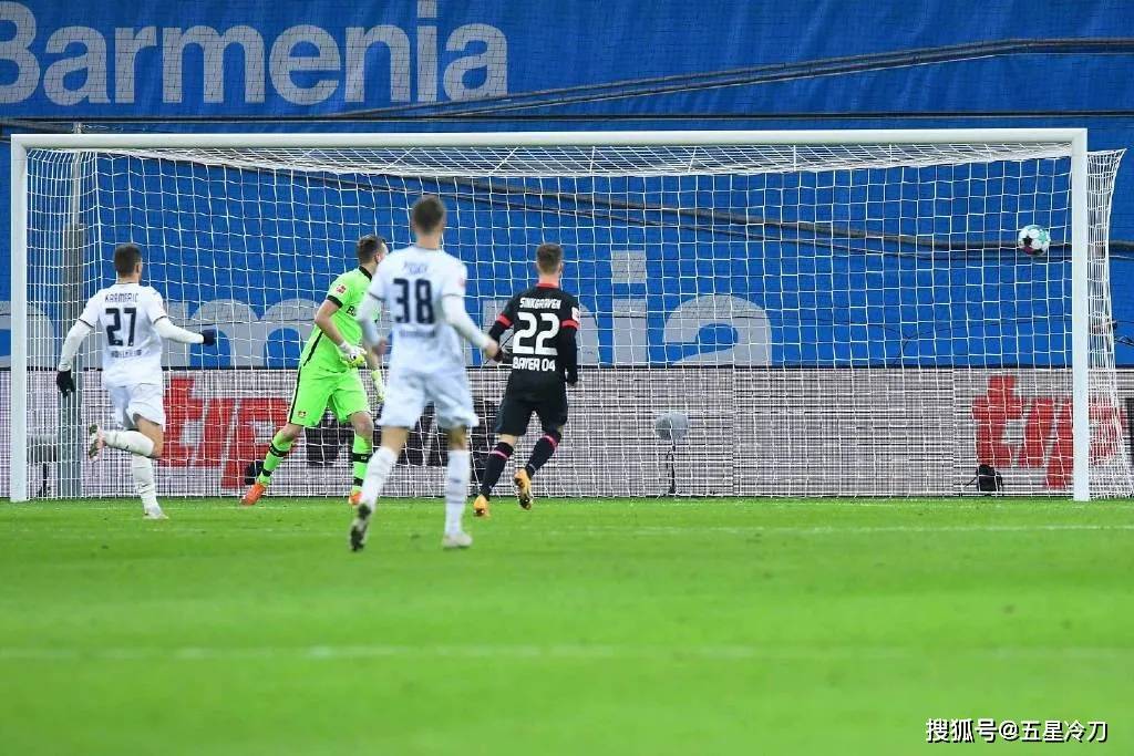 DB电竞官网登录-沙尔克客场不敌，积分榜下滑的简单介绍