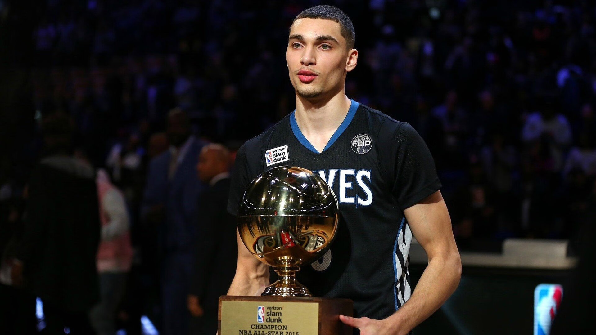 中场魔术师，莫德里奇爆发引领雷恩击溃阿尔及利亚